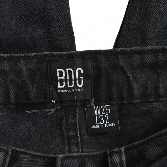 Urban OutfittersBDG  Ripped Washed Black Jeans Distressed Wide Leg Baggy Size 25 - Picture 8 of 14
